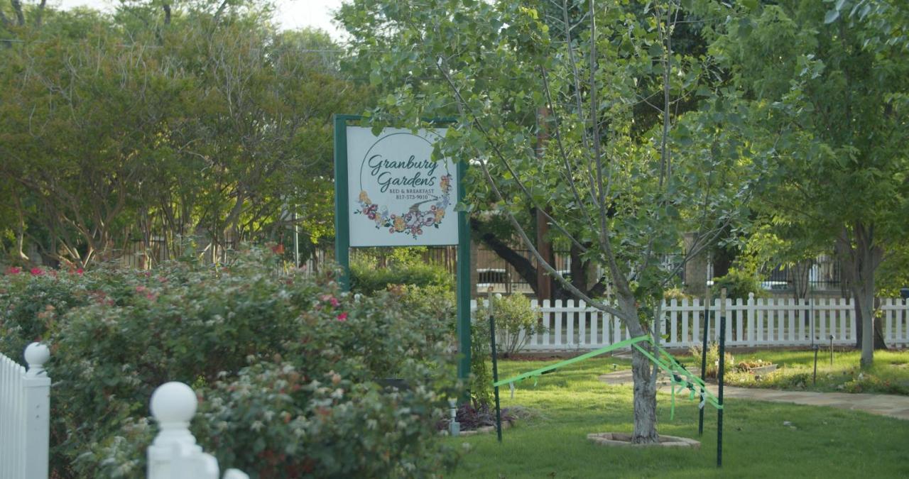 Granbury Gardens Bed And Breakfast Екстер'єр фото