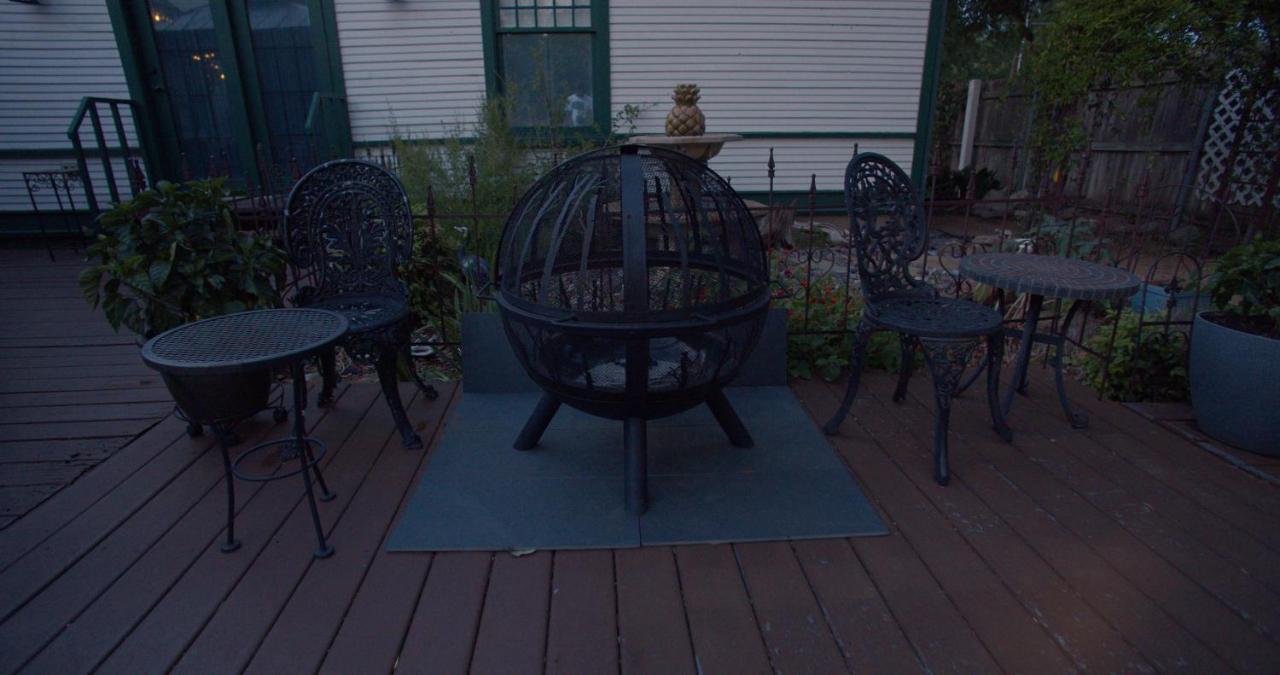 Granbury Gardens Bed And Breakfast Екстер'єр фото